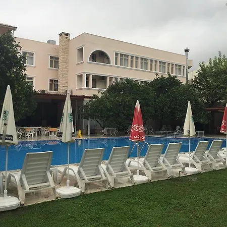 Otel Korient 3*